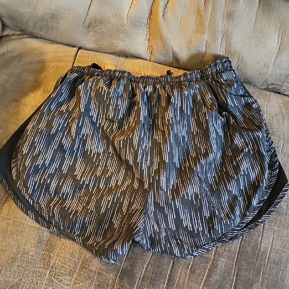 Nike Black Women's Athletic Running Shorts with White Dash Print - Picture 3 of 3